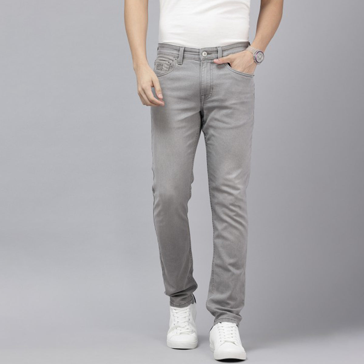 Men’s Relaxed Fit Denim Jeans Zip Closure